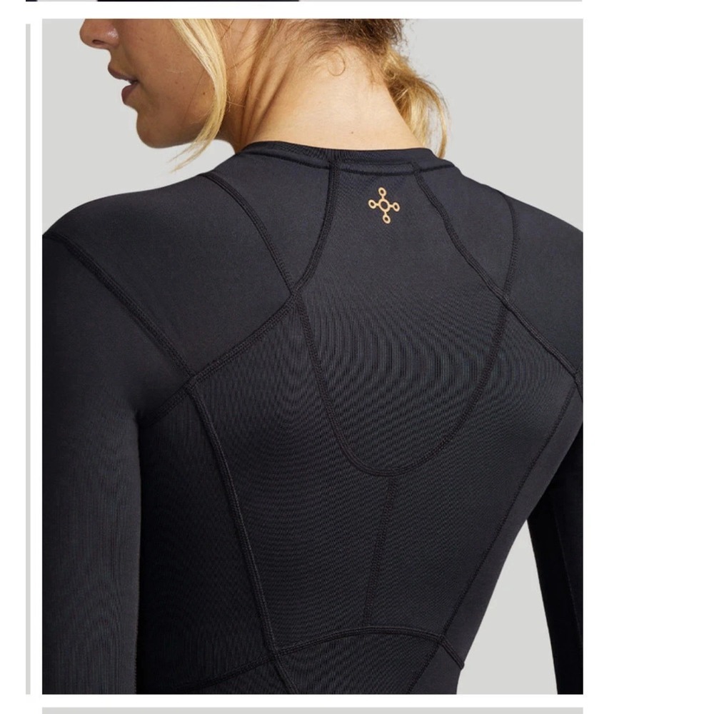 Tommie Copper Women's Small Black Long Sleeve Shoulder Centric Support Shirt NWT - Picture 4 of 11